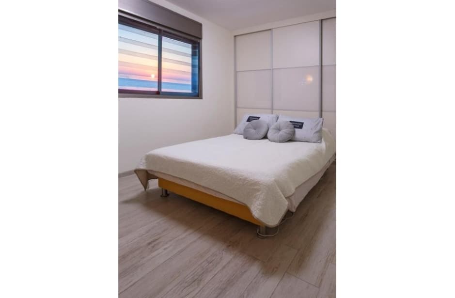 1242434d9f15e4b86bdf1d67f70ddeb50aa5d221