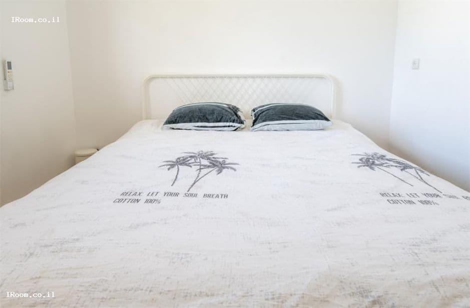 989ff4fa4d99ae8f38f250b0f3301e849975ab3