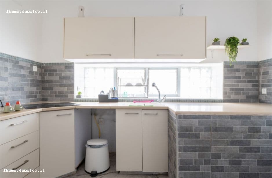 775ac886c5f52cf09f671105354c8cd7ba09036