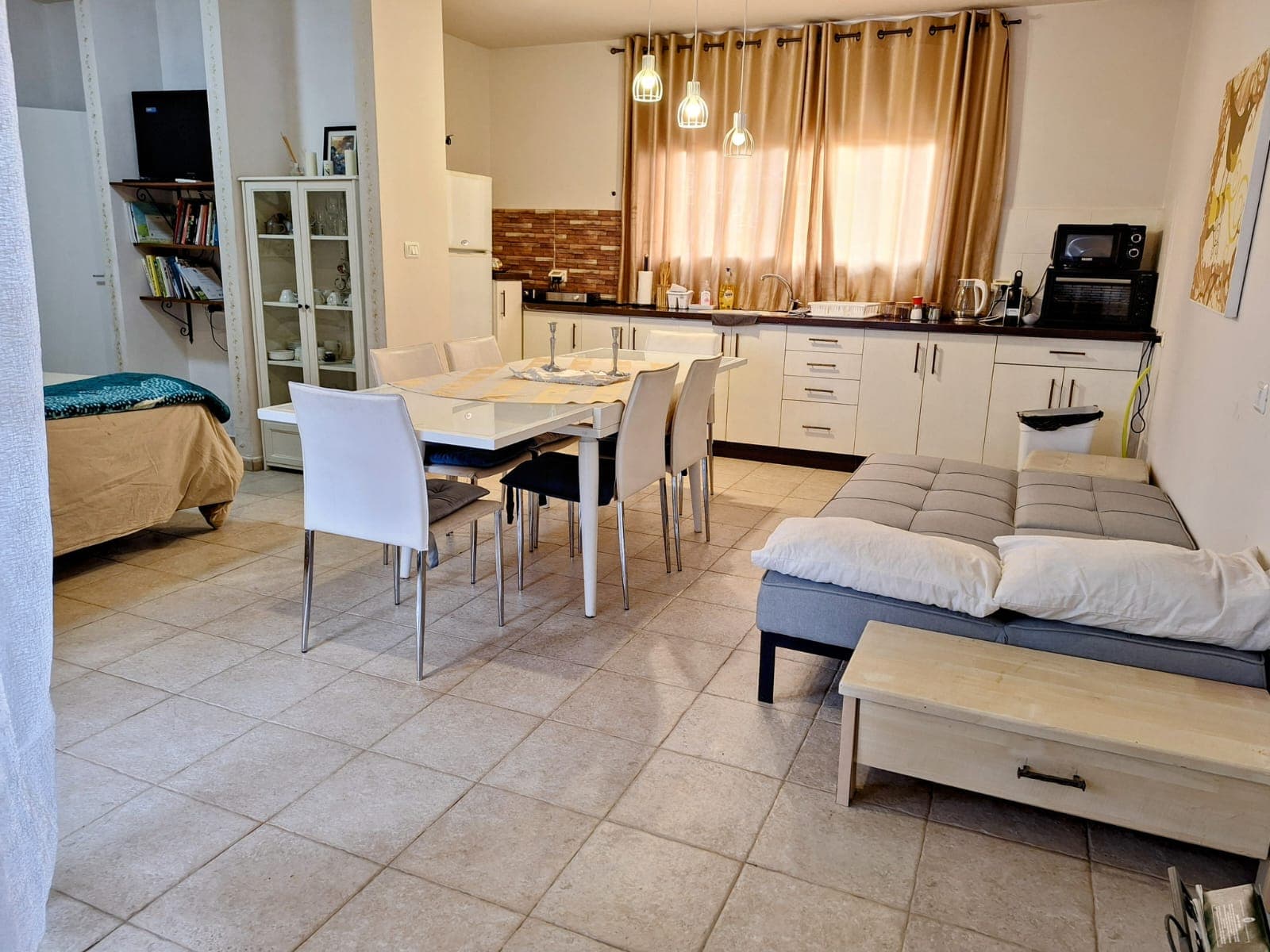 סלון סוויטה.jpg