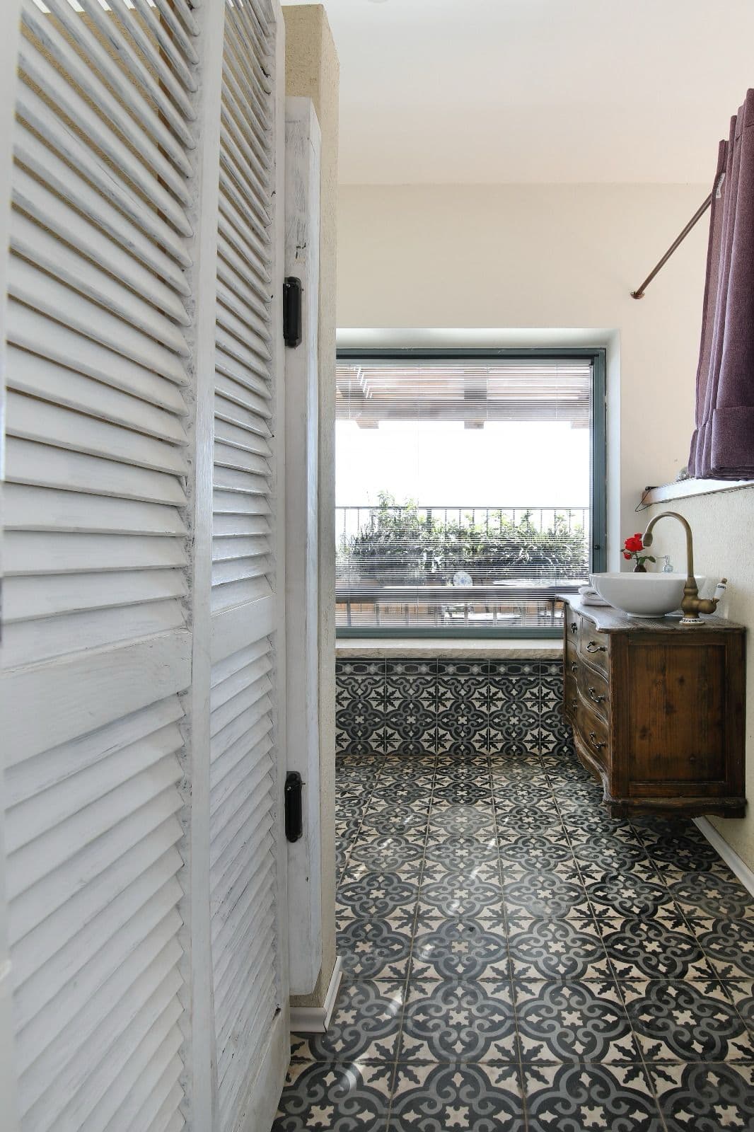 WhatsApp Image 2025-04-07 at 15