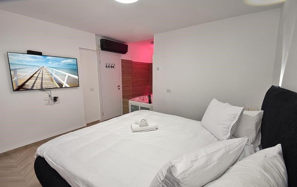 WhatsApp Image 2022-07-21 at 09.27.30.jpeg